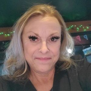 Meet your Posher, Christy lynn